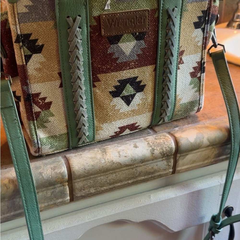 Wrangler Green Trim Southwestern Pattern Crossbody Bag